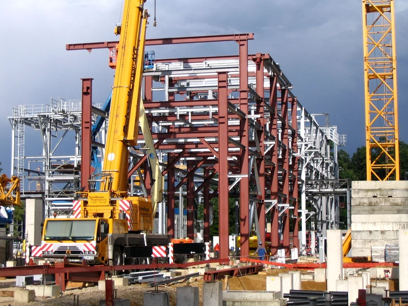 Bayern Oil Rohrbrücken – Stahlbaumontage von Lochner