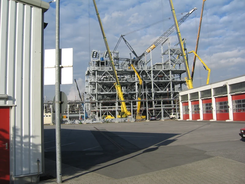 BP Gelsenkirchen – Stahlbaumontage von Lochner