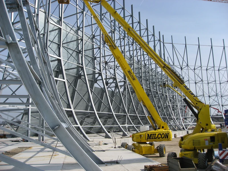 Standlaufeinrichtung A380 – Stahlbaumontage von Lochner